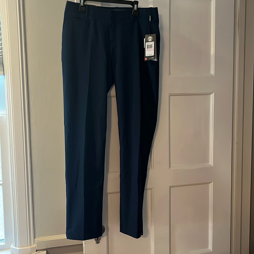 New NWT Under Armour UA Women’s Golf Pants Sz 6, Dark Blue Navy